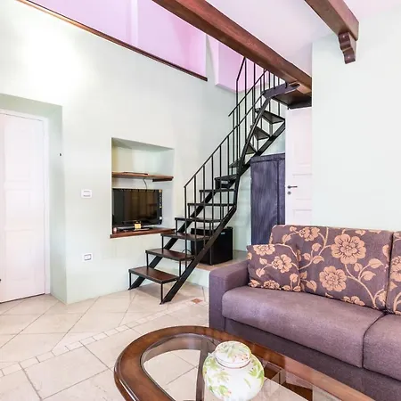 Porta Paradiso 우겐토